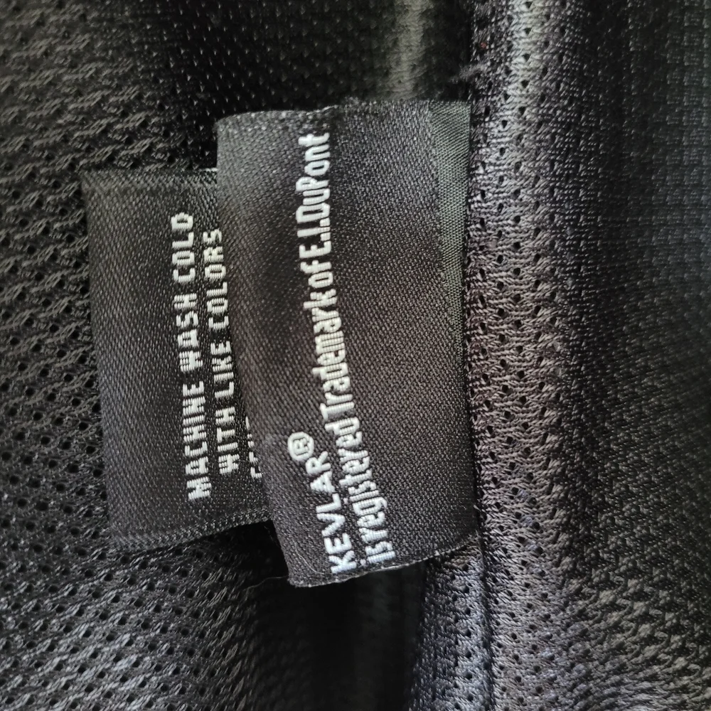 Motorcycle Riding Protection Jacket - Picture 6 of 8